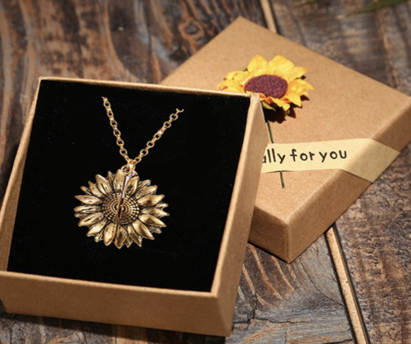 🌻"You Are My Sunshine"🌞Sunflower Necklace
