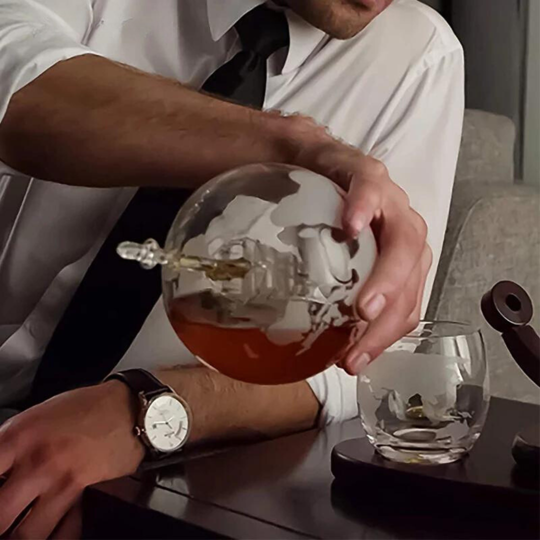 Globe Decanter