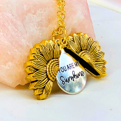 🌻"You Are My Sunshine"🌞Sunflower Necklace