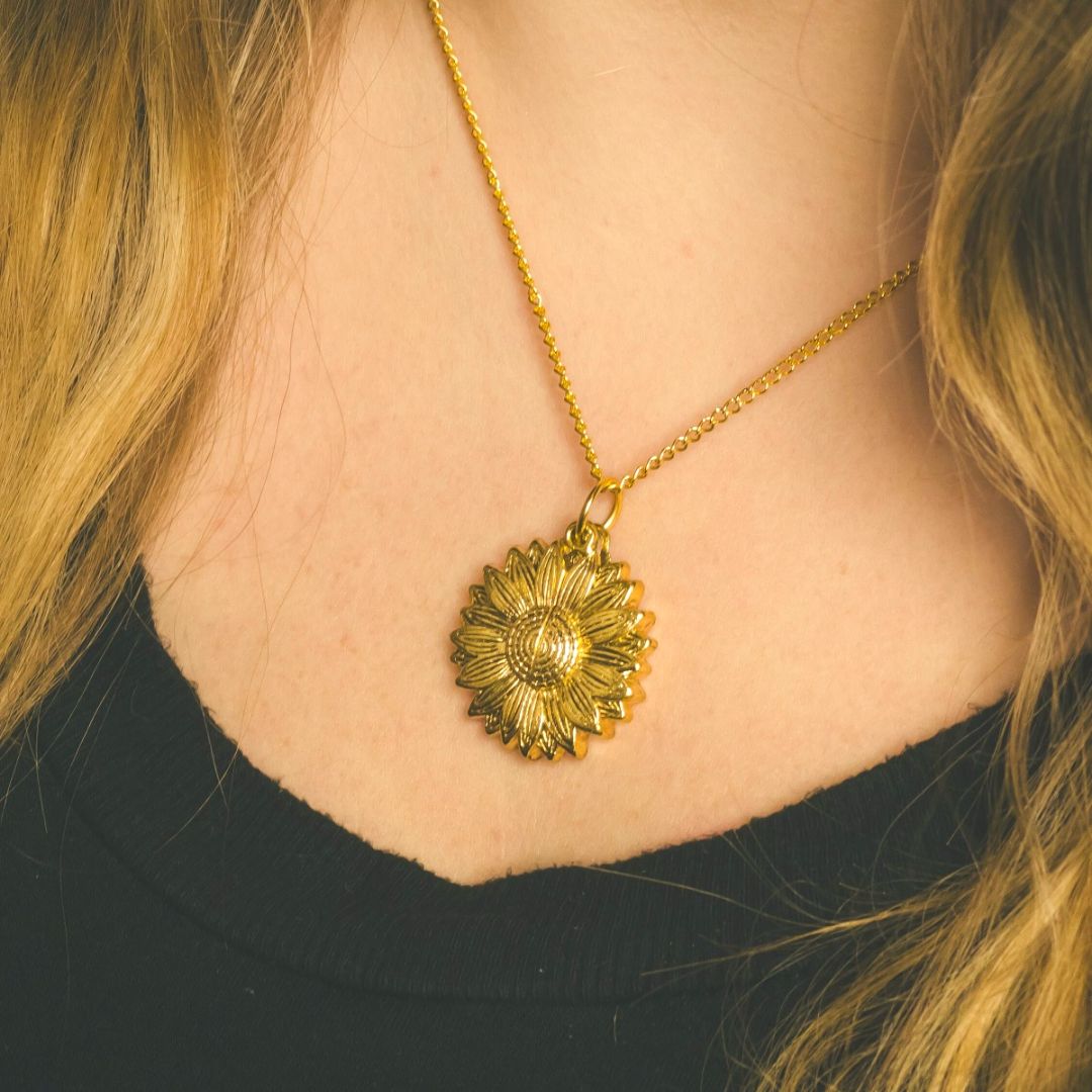 🌻"You Are My Sunshine"🌞Sunflower Necklace