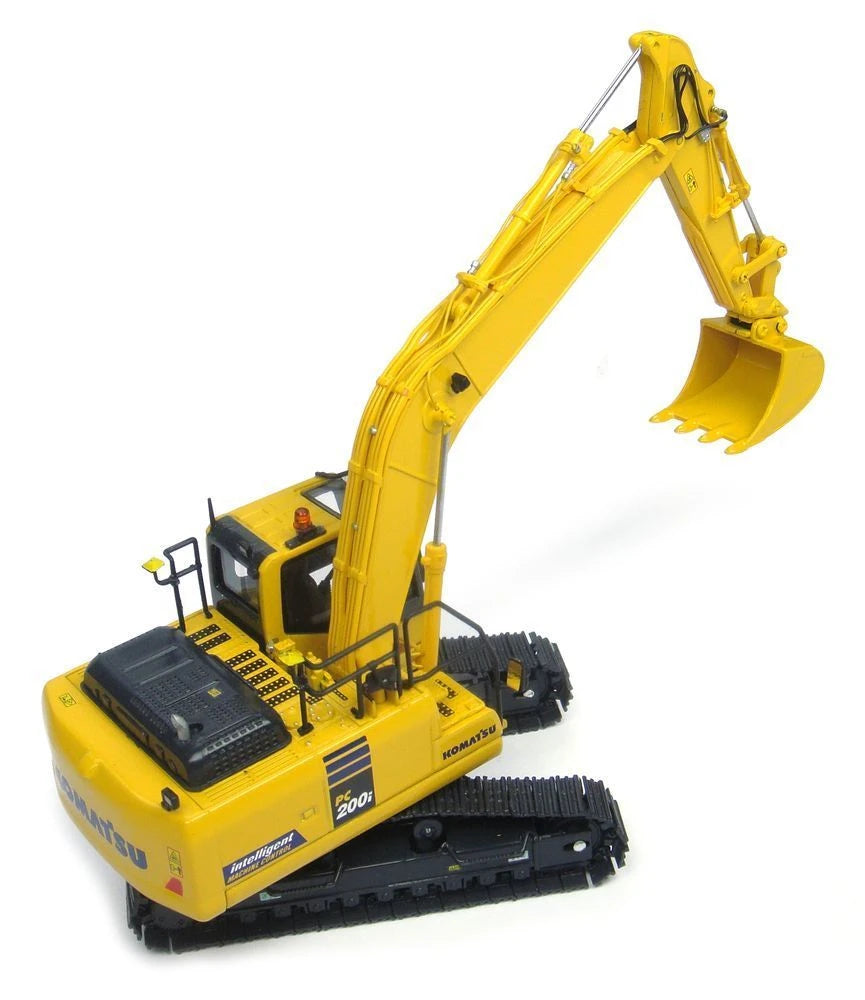 Hydraulic excavator Komatsu PC200i-10 to scale 1:50