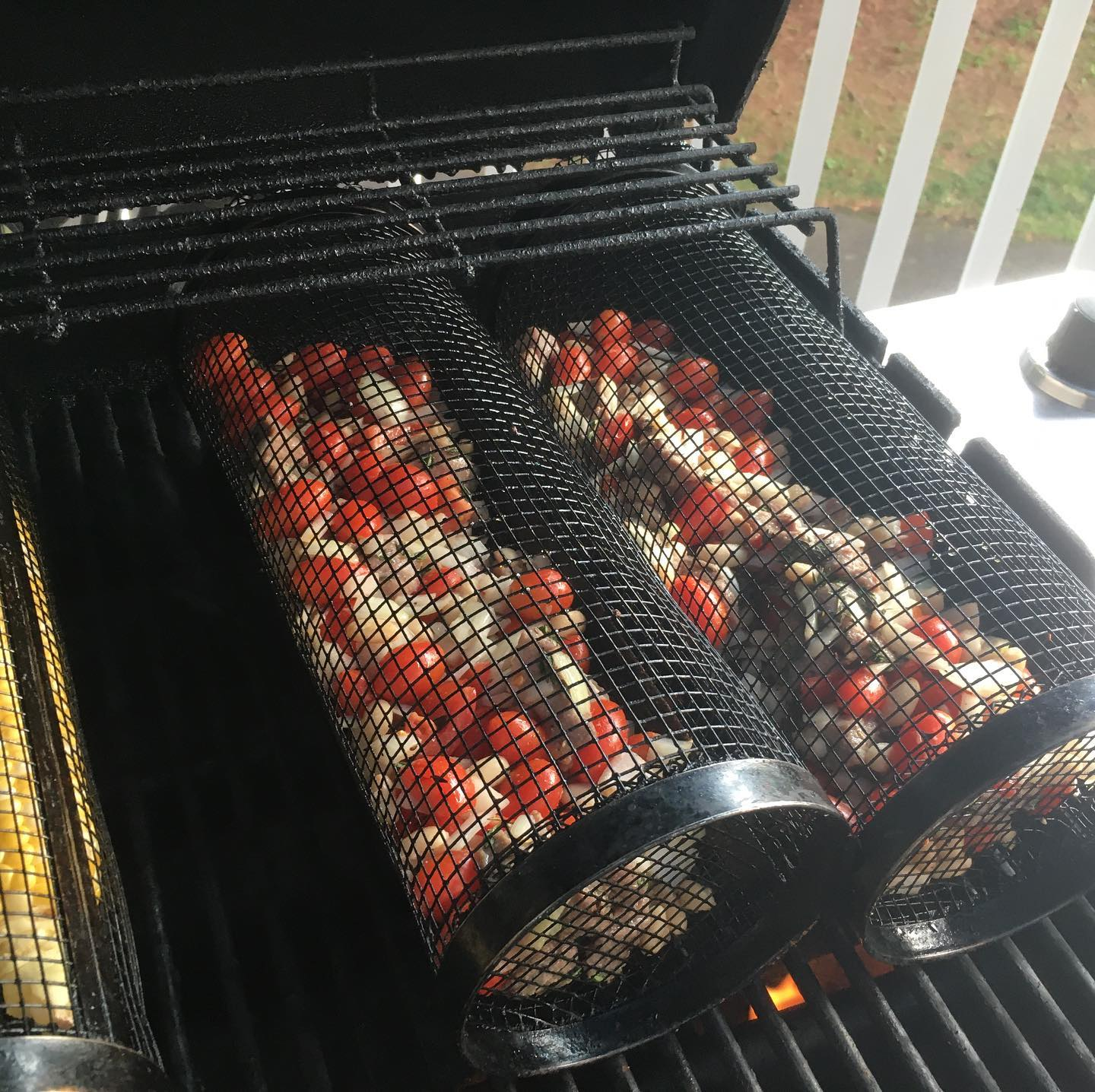 🔥Summer Hot Sale-BBQ outdoor grill net / Barbecue stainless steel wire mesh cylinder